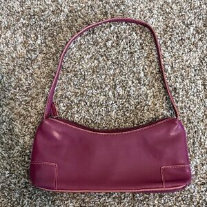 Elegant Pink Leather Shoulder Bag